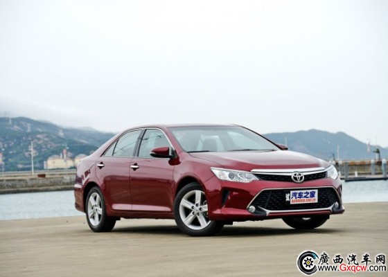 廣汽豐田 凱美瑞 2015款 駿瑞 2.0S 凌動版 廣汽豐田 凱美瑞 2015款 駿瑞 2.0S 凌動版