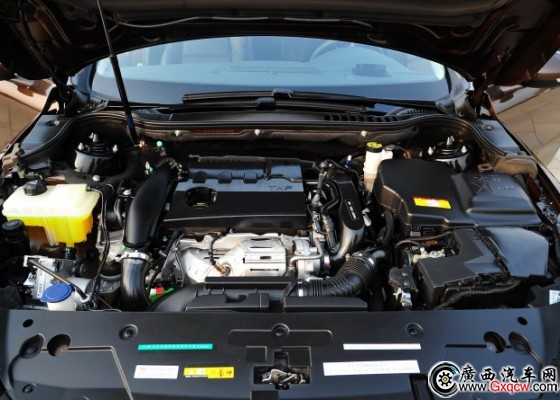 東風(fēng)標(biāo)致 標(biāo)致508 2015款 1.8THP 自動旗艦版 東風(fēng)標(biāo)致 標(biāo)致508 2015款 1.8THP 自動旗艦版