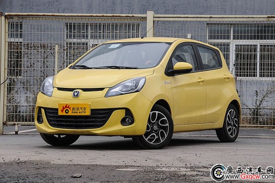 2015款奔奔1.4L手動尊貴型國5